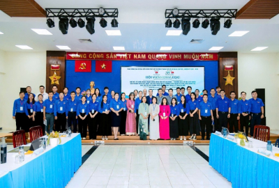 HỘI THẢO KHOA HỌC VỀ CÔNG TÁC ĐOÀN: DẤU ẤN CỦA  TRUNG TÂM LÝ LUẬN CHÍNH TRỊ ĐHQG-HCM TRONG GIÁO DỤC LÝ TƯỞNG CÁCH MẠNG, BẢN LĨNH CHÍNH TRỊ CHO THANH NIÊN