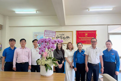 LÃNH ĐẠO TRUNG TÂM LÝ LUẬN CHÍNH TRỊ ĐHQG-HCM ĐẾN THĂM VÀ CHÚC MỪNG BAN CÁN SỰ ĐOÀN ĐHQG-HCM NHÂN KỶ NIỆM 95 NĂM NGÀY THÀNH LẬP ĐOÀN TNCS HỒ CHÍ MINH (26/3/1931 – 26/3/2026)