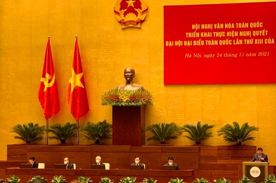 Thầy (Cô) của bộ môn Lý luận chính trị, Khoa Chính trị - Hành chính tham dự Hội nghị trực tuyến tại Hội trường Thành ủy TPHCM